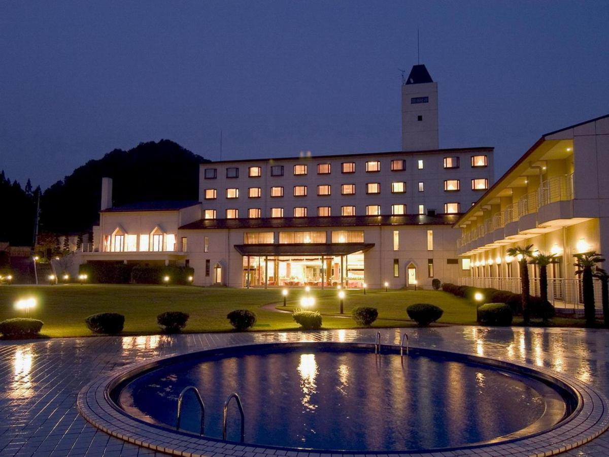 Akiu Resort Hotel Crescent Sendai Exteriör bild